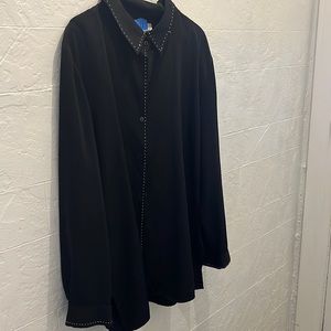 Black and white blouse